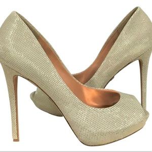 Badgley Mischka Drama Platinum Metallic Stiletto